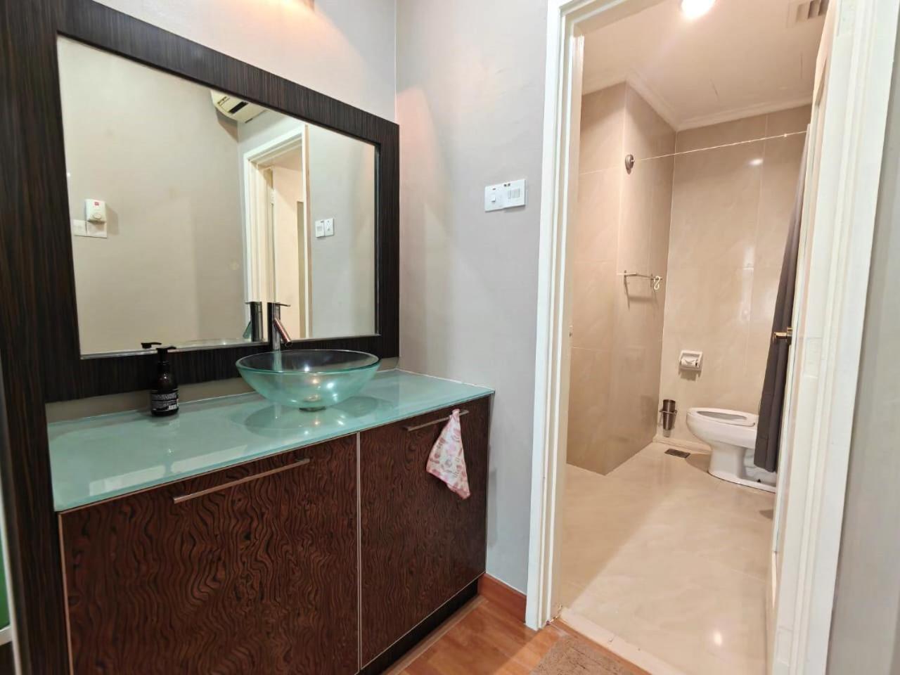 Parkview Serviced Aparthotel